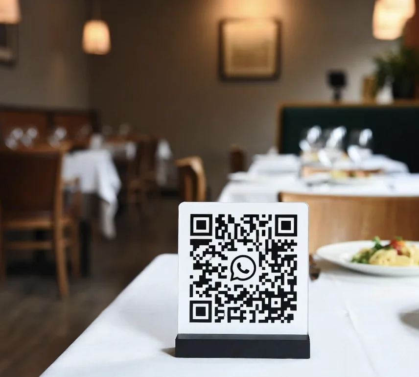 Painel de automação de WhatsApp de restaurante lidando com pedidos e reservas